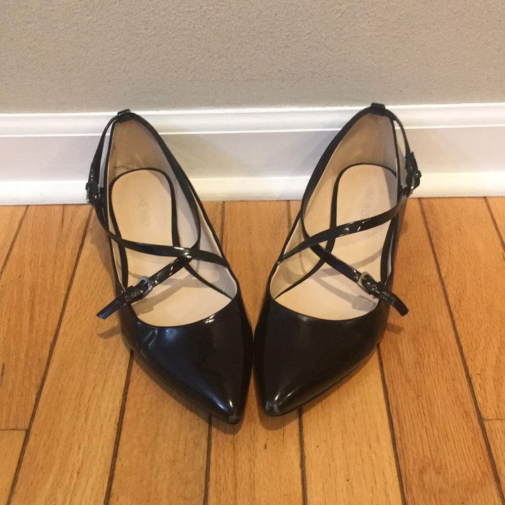 Nine West Black Flats